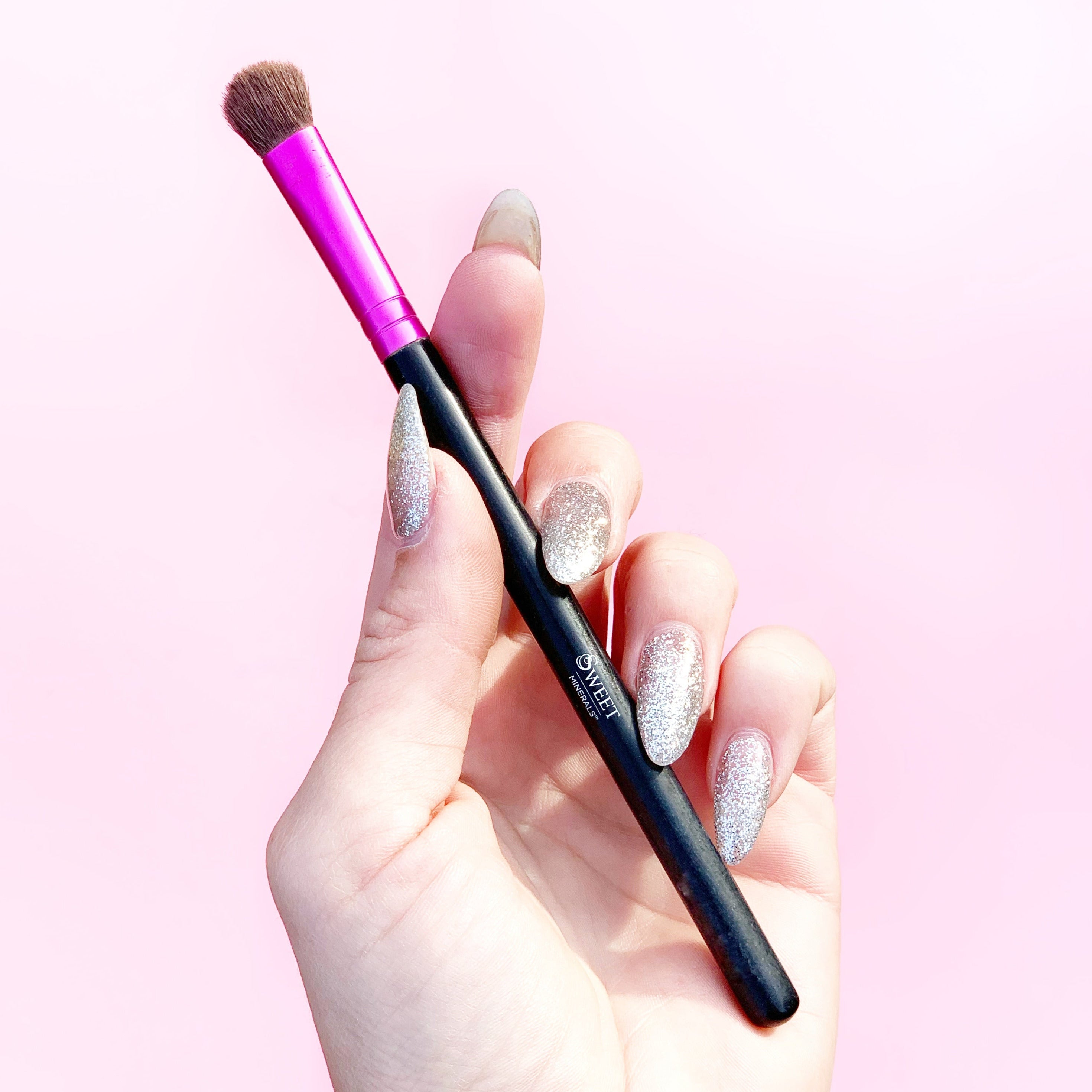 Dome Blending Brush – Advanced Mineral Makeup